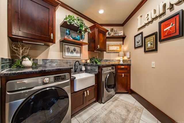 133 Osage Avenue, Mountain View, AR 72560