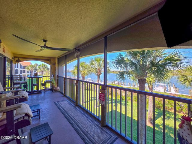 460 Bouchelle Dr Apt 201, New Smyrna Beach, FL 32169