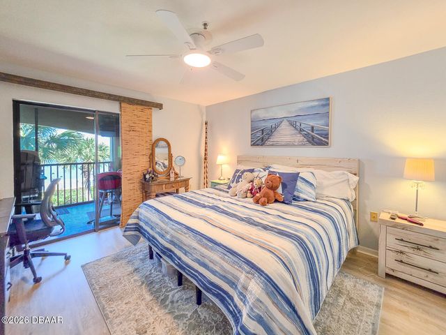 460 Bouchelle Dr Apt 201, New Smyrna Beach, FL 32169