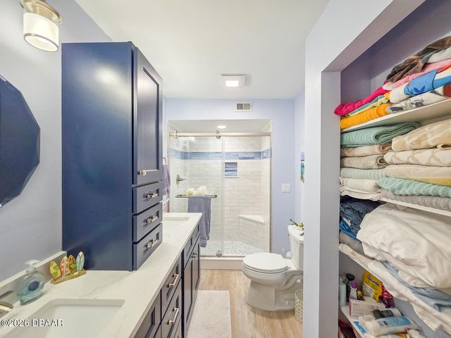 460 Bouchelle Dr Apt 201, New Smyrna Beach, FL 32169