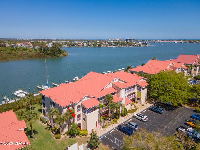 460 Bouchelle Dr Apt 201, New Smyrna Beach, FL 32169