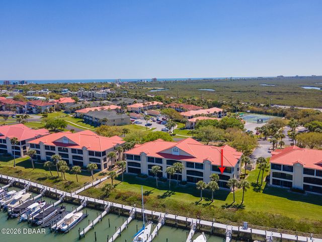 460 Bouchelle Dr Apt 201, New Smyrna Beach, FL 32169