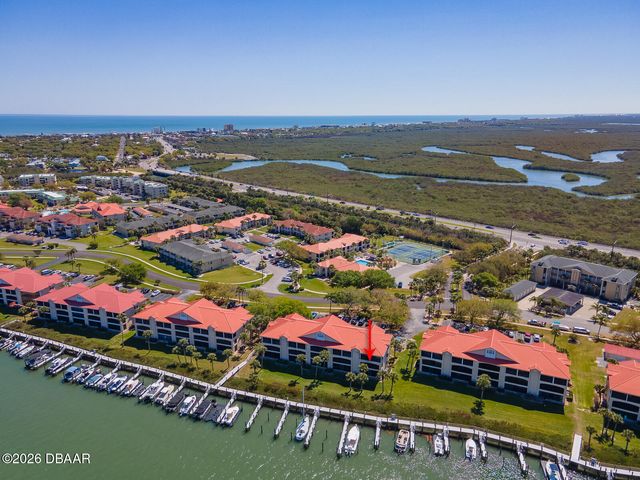 460 Bouchelle Dr Apt 201, New Smyrna Beach, FL 32169