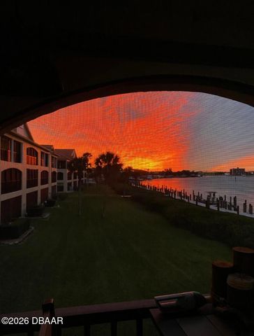 460 Bouchelle Dr Apt 201, New Smyrna Beach, FL 32169