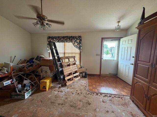 51937 Meadow Crest Drive, South Bend, IN 46628