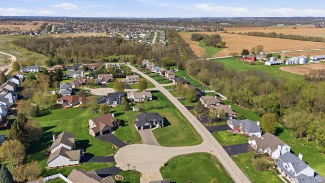 391 TEABERRY Court, Roscoe, IL 61073