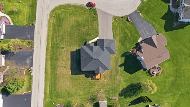 391 TEABERRY Court, Roscoe, IL 61073