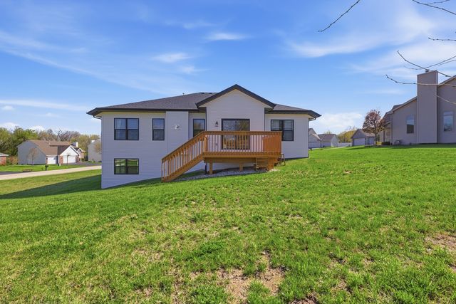 391 TEABERRY Court, Roscoe, IL 61073