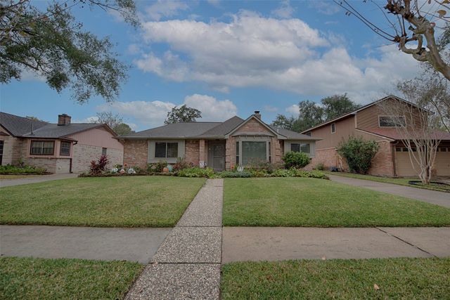 15610 Lone Tree Drive, Houston, TX 77084