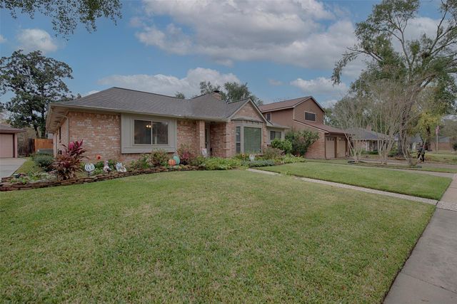 15610 Lone Tree Drive, Houston, TX 77084