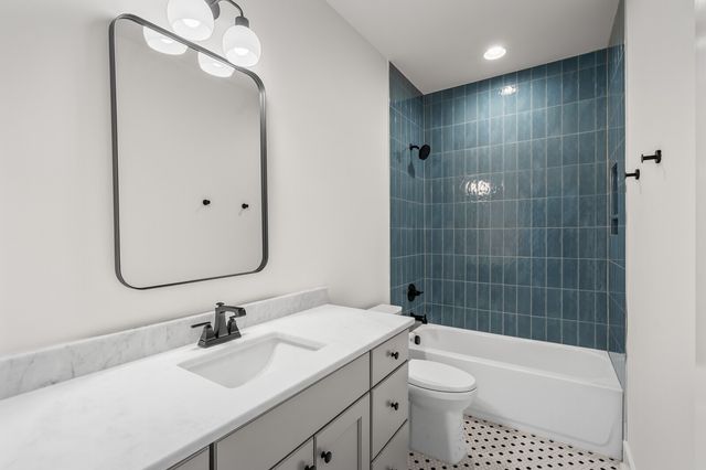 6515B Premier Dr, Nashville, TN 37209