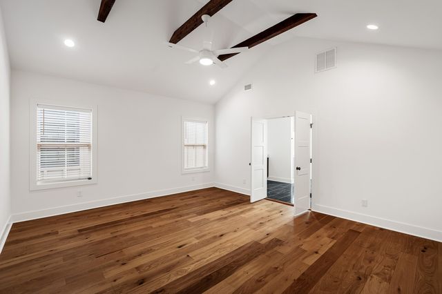 6515B Premier Dr, Nashville, TN 37209