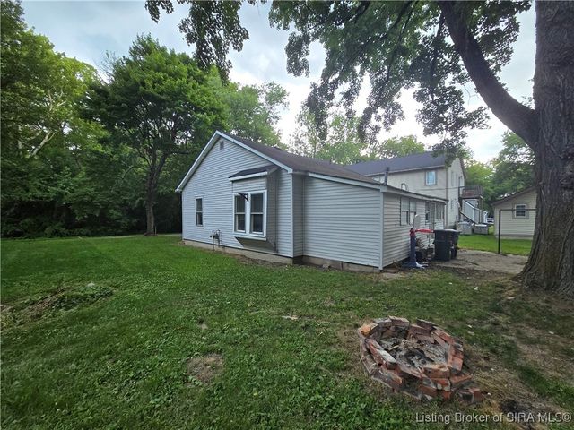 114 E Saint Joe Road, Sellersburg, IN 47172
