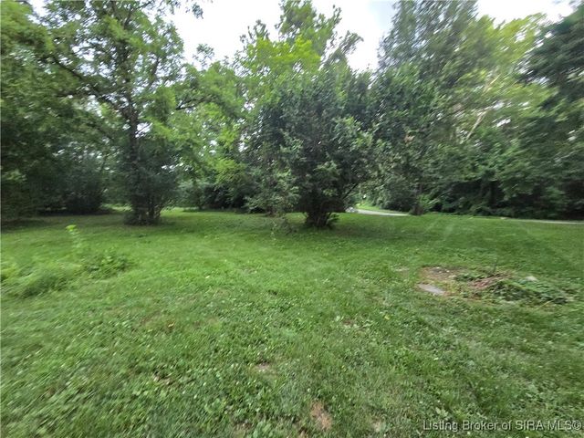 114 E Saint Joe Road, Sellersburg, IN 47172