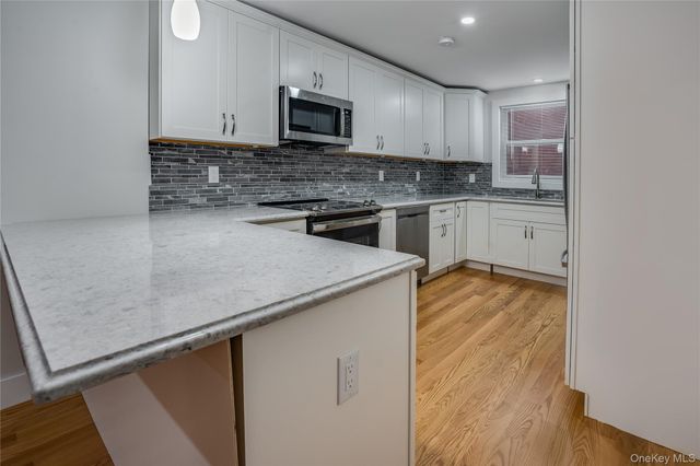 16 S Division Street 2A, Peekskill, NY 10566