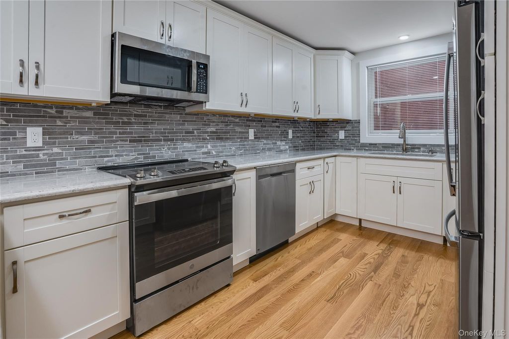 16 S Division Street 2A, Peekskill, NY 10566