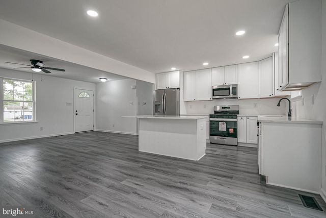 12 PARK ROAD, Pennsville, NJ 08070