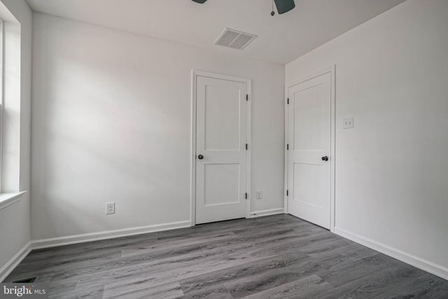 12 PARK ROAD, Pennsville, NJ 08070