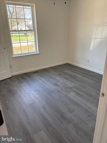 12 PARK ROAD, Pennsville, NJ 08070