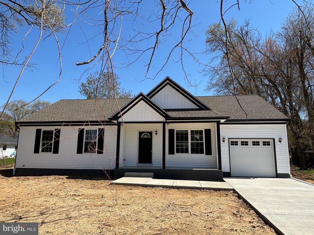 12 PARK ROAD, Pennsville, NJ 08070