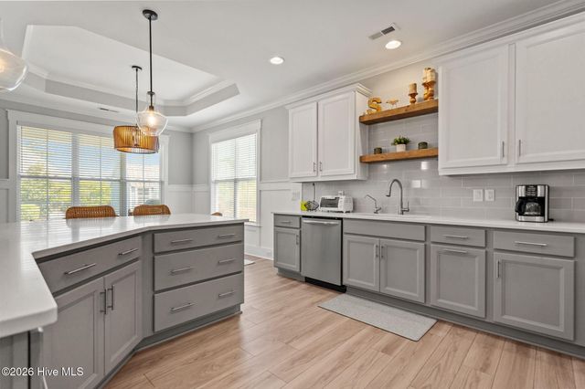 105 E Keel Drive, Hampstead, NC 28443