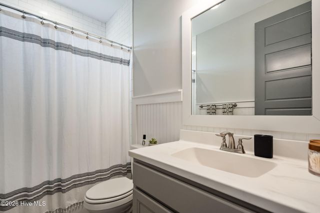 105 E Keel Drive, Hampstead, NC 28443
