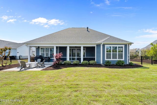 105 E Keel Drive, Hampstead, NC 28443