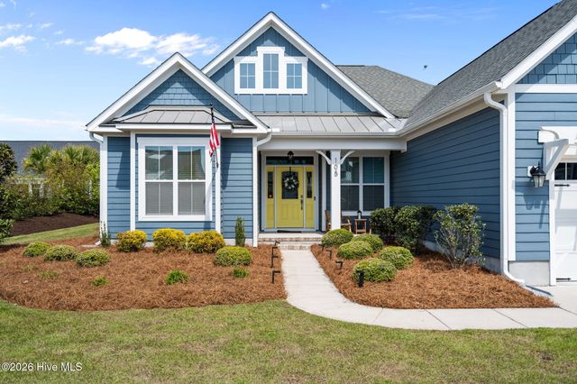 105 E Keel Drive, Hampstead, NC 28443