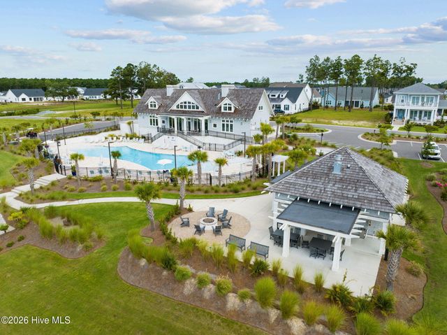 105 E Keel Drive, Hampstead, NC 28443