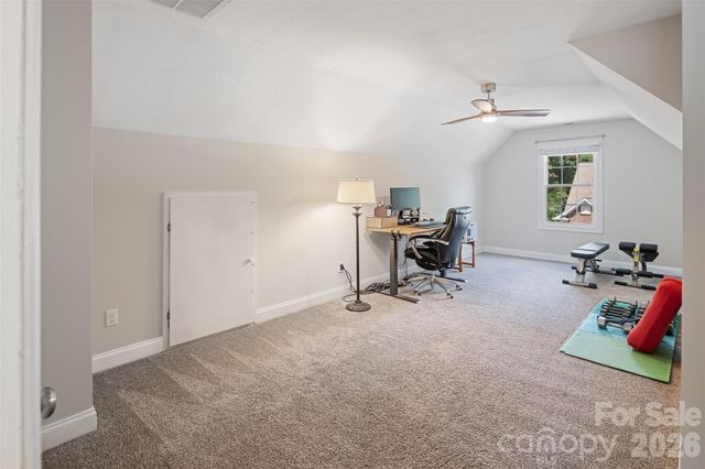 1746 30th Avenue Drive NE, Hickory, NC 28601