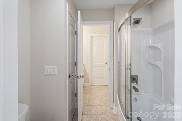 1746 30th Avenue Drive NE, Hickory, NC 28601