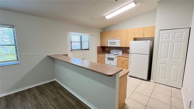 22841 SW 88 PL 301, Cutler Bay, FL 33190