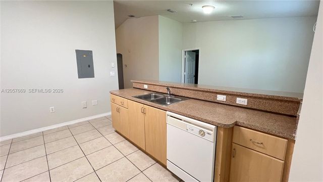 22841 SW 88 PL 301, Cutler Bay, FL 33190