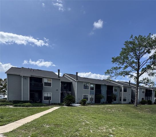 3732 IDLEBROOK CIRCLE NW 100, Casselberry, FL 32707