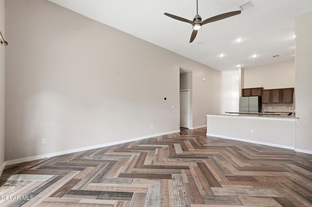 14825 WILLIAM MESHEL Drive, El Paso, TX 79938