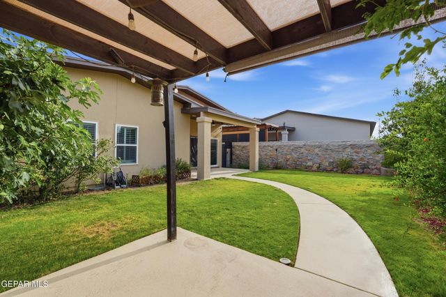 14825 WILLIAM MESHEL Drive, El Paso, TX 79938