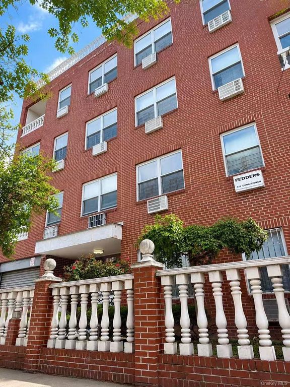 104-48 37th Drive 4D, Corona, NY 11368 — exterior