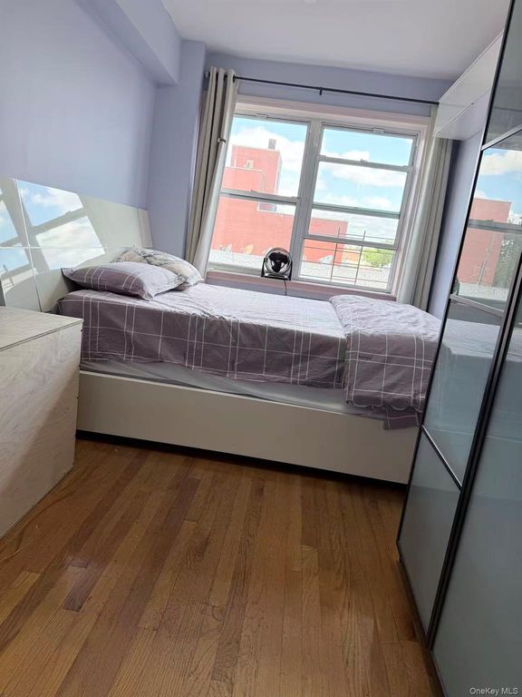 104-48 37th Drive 4D, Corona, NY 11368 — photo 5