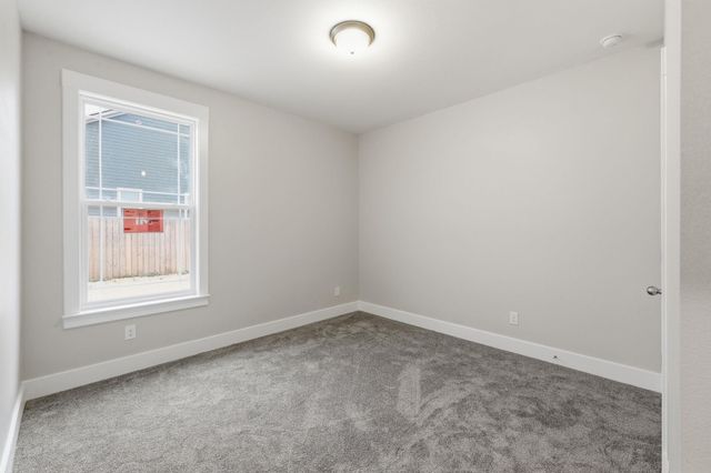 112 Oakmont LN, La Vernia, TX 78121