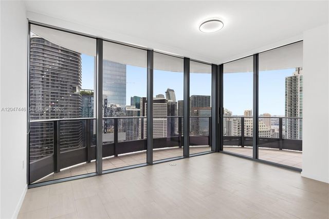 1000 Brickell Plaza 4015, Miami, FL 33131