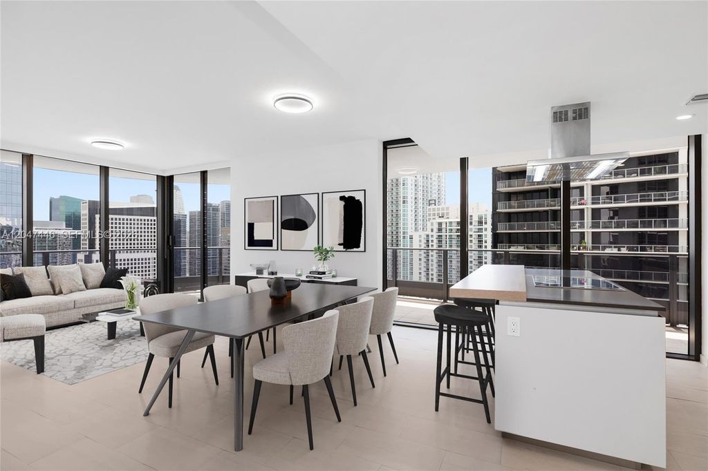 1000 Brickell Plaza 4015, Miami, FL 33131