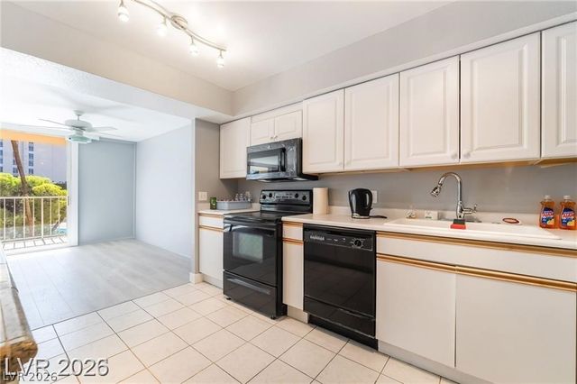 205 East Harmon Avenue 409, Las Vegas, NV 89169