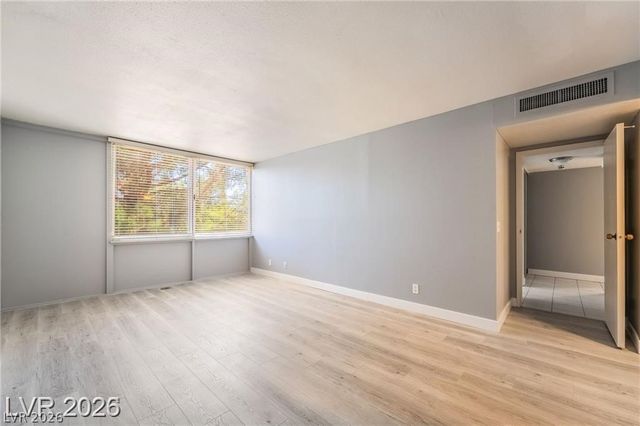 205 East Harmon Avenue 409, Las Vegas, NV 89169