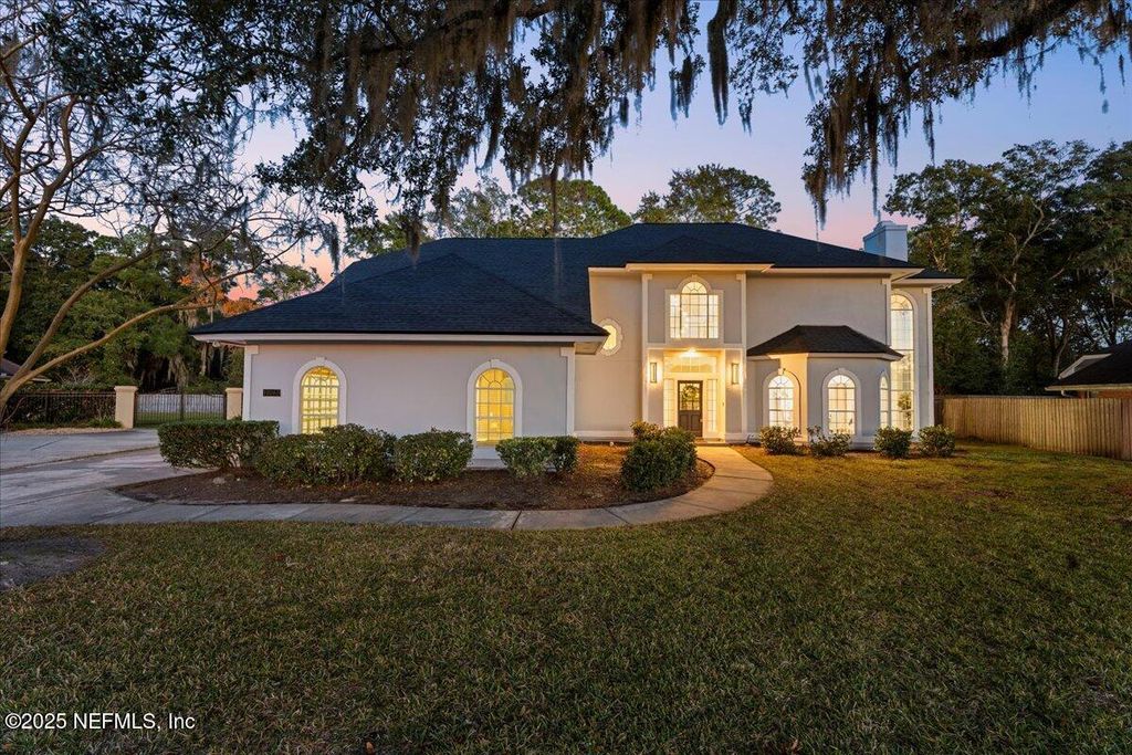 12063 CRANEFOOT Court, Jacksonville, FL 32223