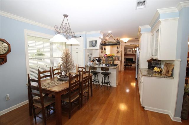 216 IRIS PARK Drive, Pineville, LA 71360