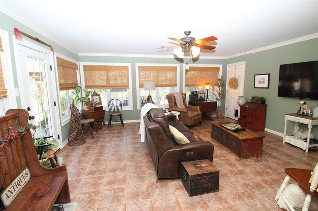 216 IRIS PARK Drive, Pineville, LA 71360