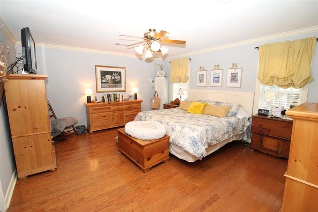 216 IRIS PARK Drive, Pineville, LA 71360