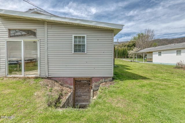 1113 Rittertown Road, Hampton, TN 37658