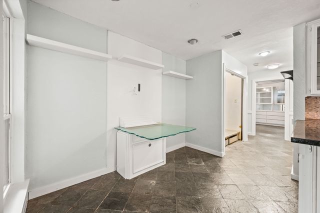 405 Chandler Lake Road, Fort Worth, TX 76103