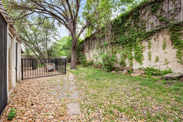 405 Chandler Lake Road, Fort Worth, TX 76103